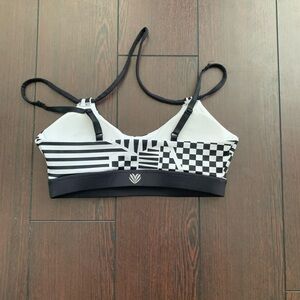 Forever 21 Sports Bra Bundle (3)